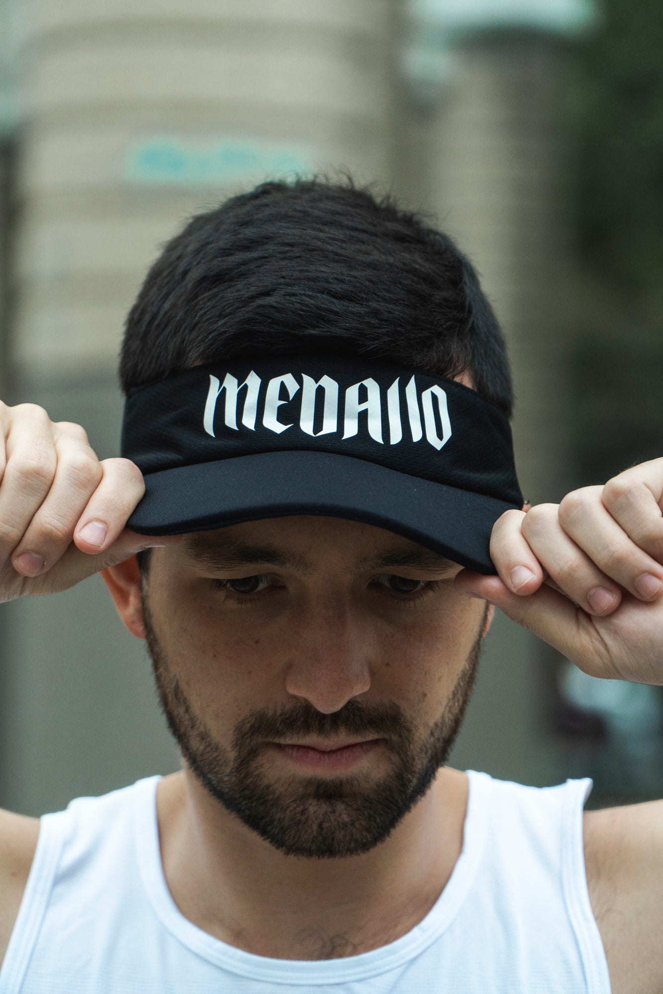 Visera Medallo Negra